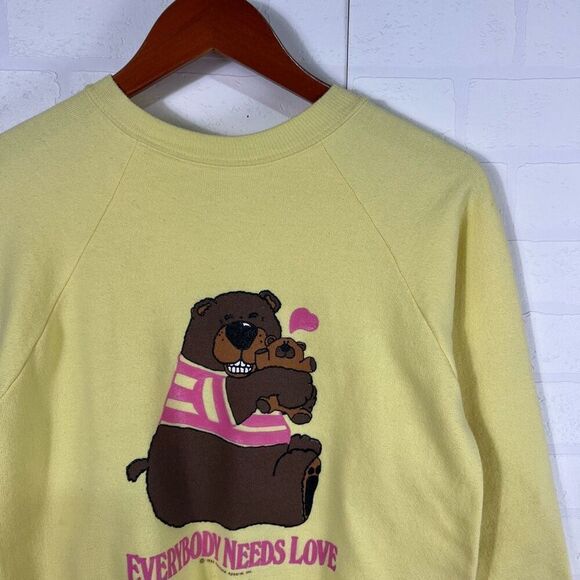 Vintage Womens Bear Sweatshirt Size Small Yellow - Picture 2 of 13
